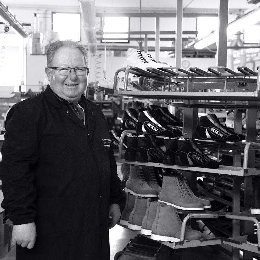 Eine Hommage - Der Design Boot Silvio | MONACO DUCKS