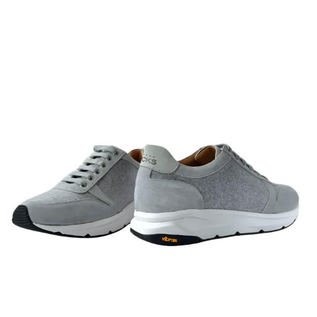 Sneaker Max / hellgrau
